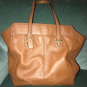 Coach Hobo Tote